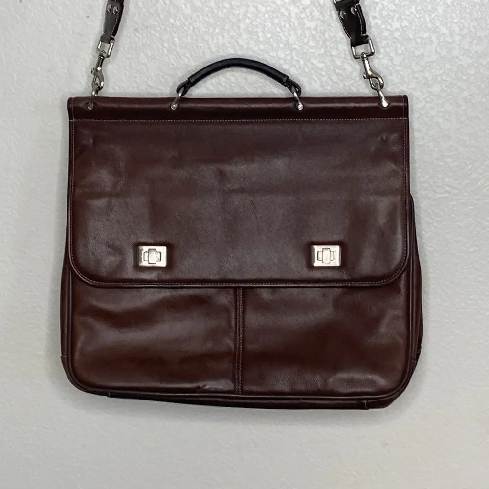 JOHNSTON AND MURPHY Brown Leather Briefcase